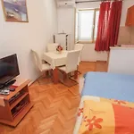 By The Sea Tucepi, Makarska - 13955 아파트 투체피