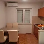 By The Sea Tucepi, Makarska - 13955 아파트 *